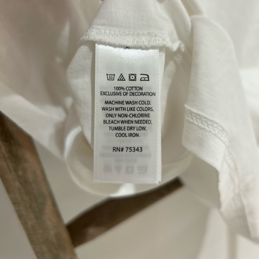 Cynthia Rowley White Festive Crabby Christmas T-Shirt Short Sleeve Women’s Small - Picture 5 of 5